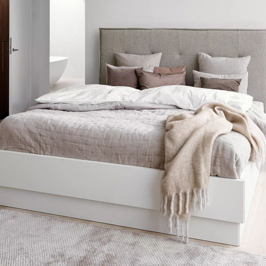 Lugano storage bed with lift-up frame and slats