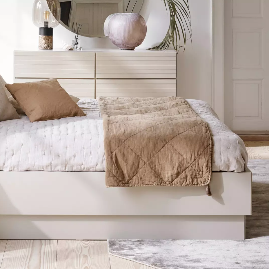 Lugano storage bed with lift-up frame and slats
