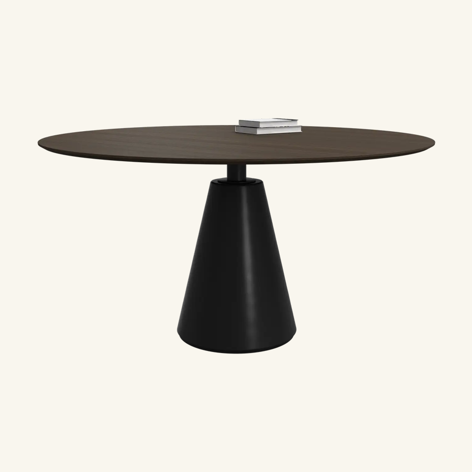 Madrid dining table