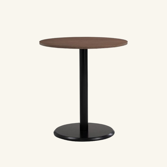 Runda round dining table
